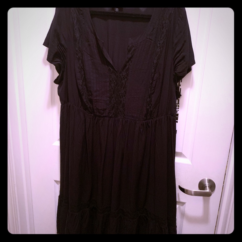 Torrid black challis dress